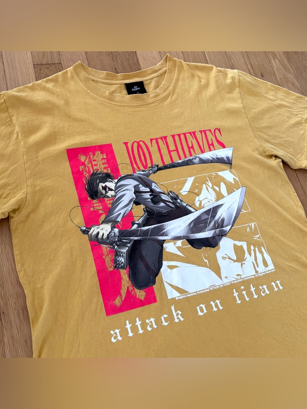 100 Thieves x Attack on Titan Graphic Shirt Mens XL Yellow Anime Rare Convention